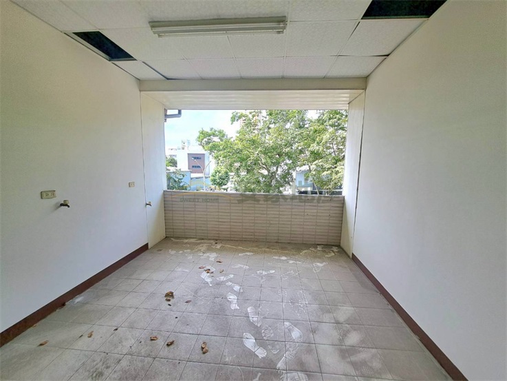 正-北港路店住房屋室內格局與周邊環境